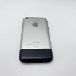 Apple iPhone 2G 8GB MA712LL 1. Generation iOS Version 2.2.1