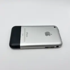 Apple iPhone 2G 8GB MA712LL 1. Generation iOS Version 2.2.1