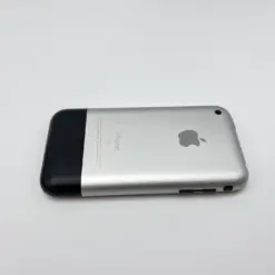 Apple iPhone 2G 8GB MB217D 1. Generation in Slim Apple Box