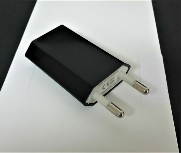 1x NEU für iPad iPhone iPod SCHWARZ USB Power EU Adapter Netzteil Ladegerät neu - rima-it.de