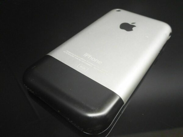 Apple iPhone 2G 8GB 1.Generation RARITÄT 1G first 1st 1th Touch defekt - rima-it.de