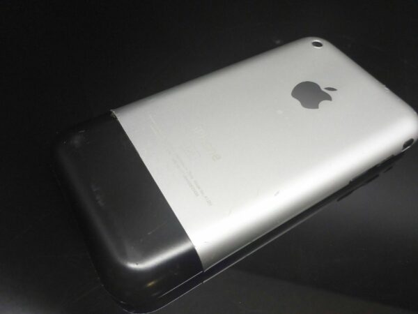 Apple iPhone 2G 8GB 1.Generation RARITÄT 1G first Generation 1st 1th - rima-it.de