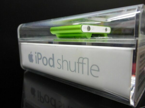 Apple iPod Shuffle 2. Generation 1GB OVP grün MB815ZD/A A1204 shuffle 2G - rima-it.de