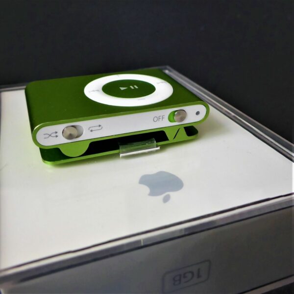 Apple iPod Shuffle 2. Generation 1GB OVP grün MB815ZD/A A1204 shuffle 2G - rima-it.de