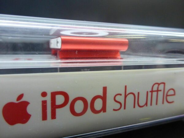 NEU Apple iPod shuffle 1GB RED PRODUCT 2.Generation MB231LL/A 2G Special EDITION - rima-it.de