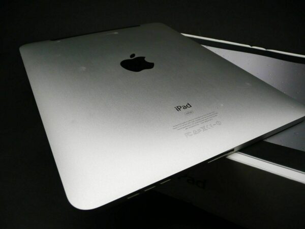 iPad 1. Generation 3G WI-FI 64GB in OVP sehr sauber ohne Simlock ORIGINAL APPLE - rima-it.de