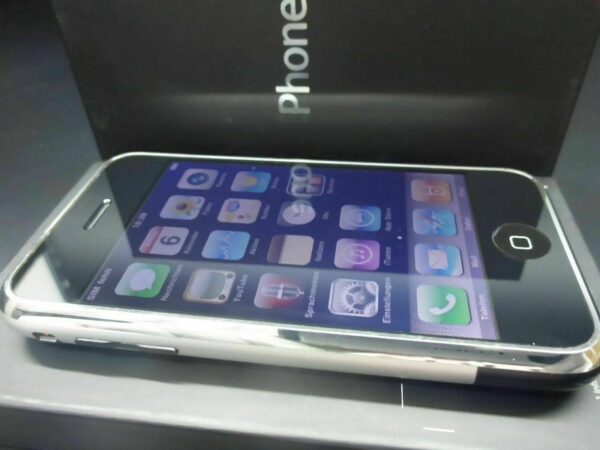 iPhone 2G 8GB ERSTAUSGABE 1. Generation 2G ** RARITÄT ** in Slim Apple Box 1th. - rima-it.de