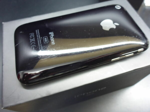 iPhone 3G 8GB schwarz black in OVP Apple MB490DN/A RARITÄT gepflegt schön - rima-it.de