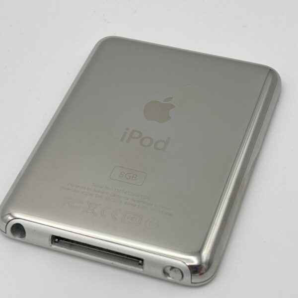 iPod nano 8GB silber, silver MA980 3. Generation - rima-it.de