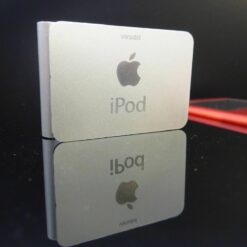 1x Apple iPod Shuffle VERSATEL 2. Generation 1GB silber in OVP MB225ZD/A shuffle