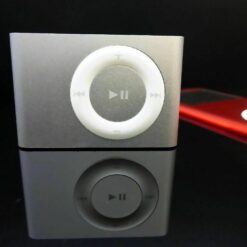 1x Apple iPod Shuffle VERSATEL 2. Generation 1GB silber in OVP MB225ZD/A shuffle