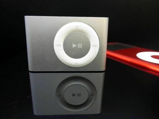 1x Apple iPod Shuffle VERSATEL 2. Generation 1GB silber in OVP MB225ZD/A shuffle – Bild 5