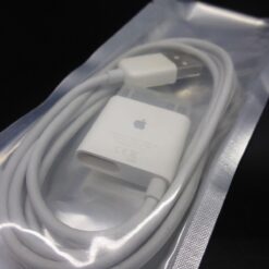 APPLE neu Reiseladekabel Bluettooth Headset USB Ladekabel MA820G iPhone Travel