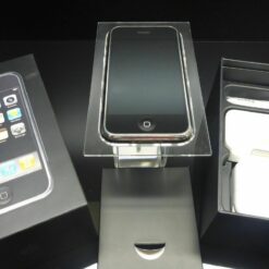 Apple iPhone 2G 8GB NEUWERTIG OVP mit iOS 2.2 SELTEN 1.Generation 1st 1th 1G TOP