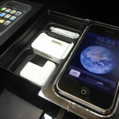 Apple iPhone 2G 8GB NEUWERTIG mit OVP 1.Generation 1st 1th 1G TOP Zustand first
