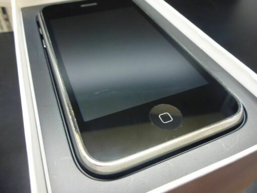 Apple iPhone 3G 16GB ERSTAUSGABE schwarz RARITÄT in weißer BOX OVP SELTEN – Bild 4