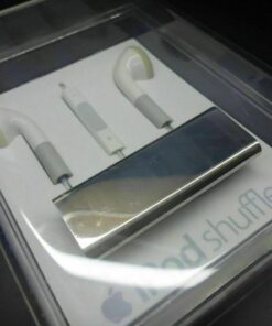 Apple iPod Shuffle 3G mit 4GB Stainless Steel PC303LL/A Edelstahl RARITÄT