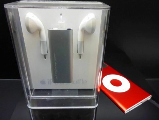 Apple iPod Werbeshuffle 3G   merci, dass es Dich gibt   2GB OVP silber MC306QG/A