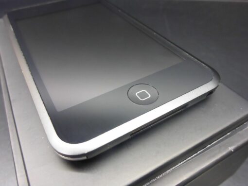 Apple iPod touch 1G 8GB Michael Jackson 25 Limited Edition THRILLER 285 von 300 – Bild 11