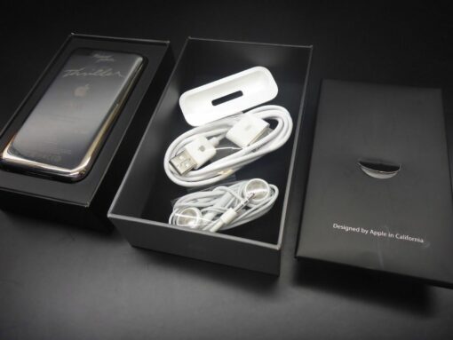 Apple iPod touch 1G 8GB Michael Jackson 25 Limited Edition THRILLER 285 von 300 – Bild 7
