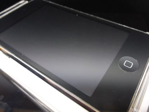 Apple iPod touch 8GB 2.Generation in OVP MC086FD/A 2G gebraucht 2th gepflegt – Bild 4