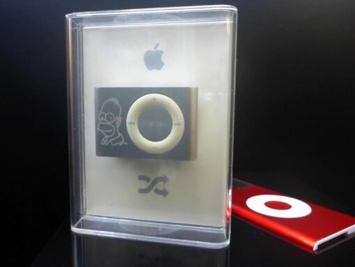 HOMER Simpsons Apple iPod Shuffle 2. Generation 1GB OVP silber MB225ZD/A Limited