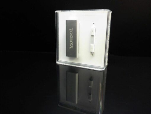 NEU Apple iPod 3G shuffle YAHOO 3.Generation 4GB OVP silber Limited 3th 3st New – Bild 3