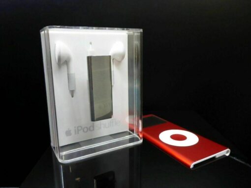 NEU Apple iPod Shuffle 3.Generation 2GB OVP ungeöffnet steel PC303LL/A Edelstahl