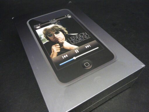NEU Apple iPod touch 8GB black 1. Generation OVP ungeöffnet MA623LL/B schwarz 1G – Bild 3