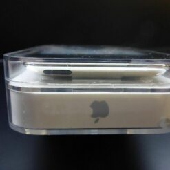 NEU Apple iPod touch 8GB black 4. Generation OVP MC540FD/A verschweißt RARITÄT
