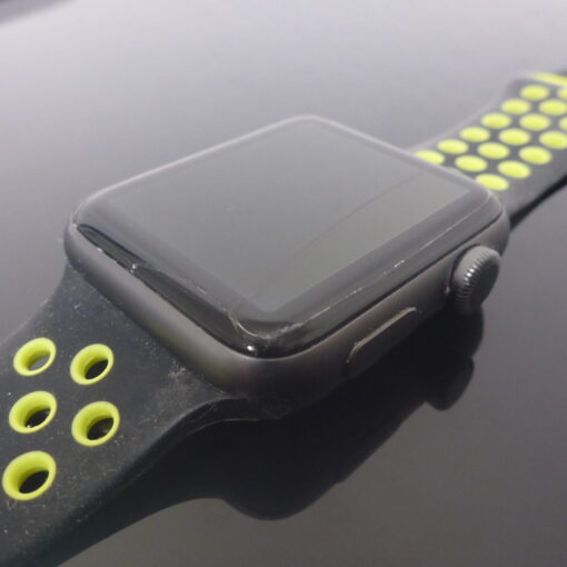 Apple iWatch 42mm Gray/schwarz mit 2 Armbänder Box defekt geht nicht an – Bild 5