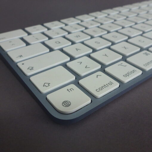 APPLE Magic Wireless Keyboard Tastatur Modell A2450 weiß/blau – Bild 3