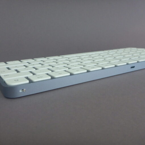 APPLE Magic Wireless Keyboard Tastatur Modell A2450 weiß/blau – Bild 2