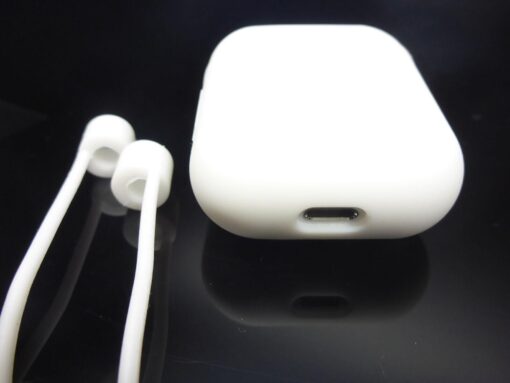 für AirPods Silikonhülle mit Halteband Straps TOPSchutz perfekte Passform Etuis – Bild 4