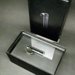 für IPhone 1. Generation 2 3 4 ORIGINAL Apple Bluetooth Headset MA817ZM/A schön