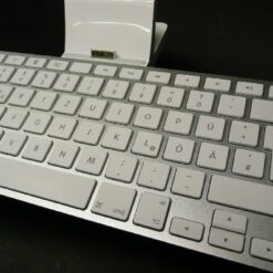 iPad Keyboard Dock MC533D/A ORIGINAL Apple Dockingstation Tastatur iPad 1 2 3