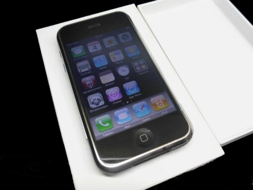 iPhone 2G 16GB 1.Generation in Slim Box wie neu Top Zustand 1G 1th first Apple