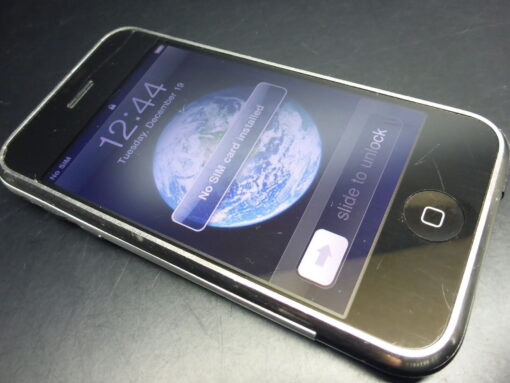 iPhone 2G 8GB 1. Generation Apple DEFEKT für Bastler 1st 1th the first 1G A1203