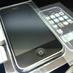 iPhone 2G 8GB in ORIGINALVERPACKUNG ERSTAUSGABE 1.Generation first 1st 1G 1th