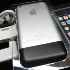 iPhone 2G 8GB in ORIGINALVERPACKUNG ERSTAUSGABE 1.Generation first 1st 1G 1th