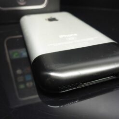 iPhone 2G 8GB in ORIGINALVERPACKUNG ERSTAUSGABE 1.Generation gepflegt 1st 1G 1th