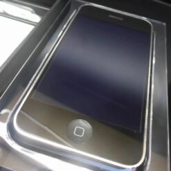 iPhone 2G 8GB in OVP ERSTAUSGABE 1. Generation 1G RARITÄT komplett APPLE 1st one