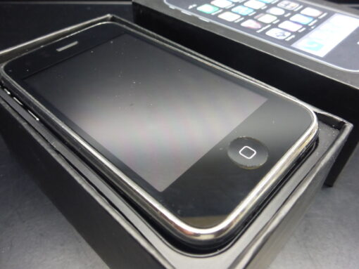 iPhone 3GS 16GB schwarz mit OVP ohne Simlock ORIGINAL mit Verpackung – Bild 4